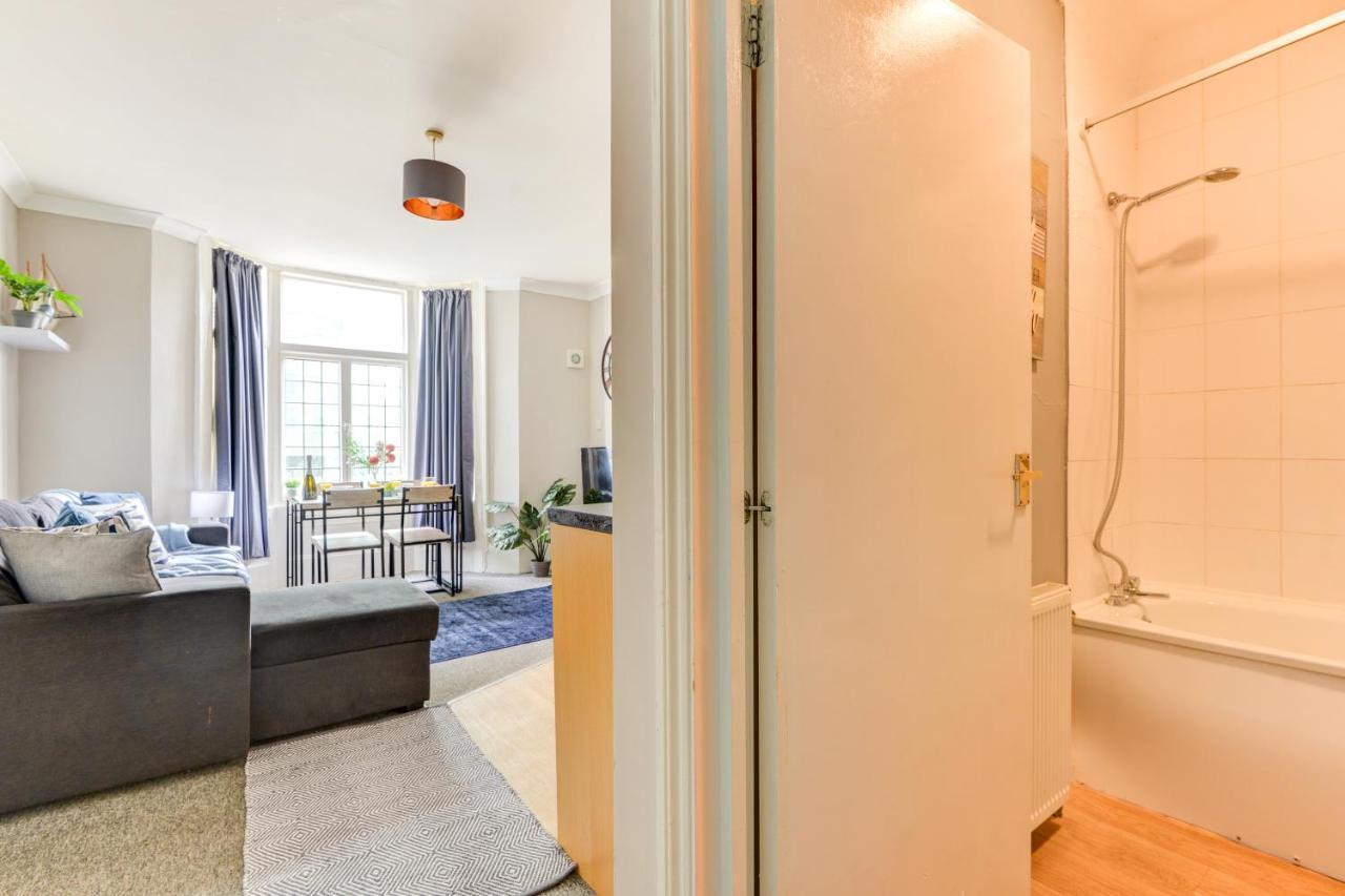 2 Bedroom Apartment - Queens Square Flat 1 브라이턴 외부 사진